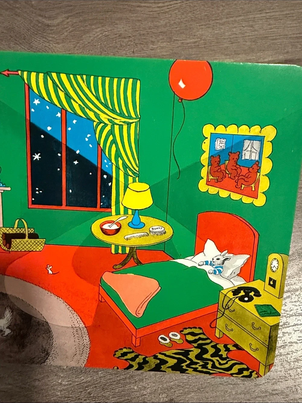Goodnight Moon Kids book - Green